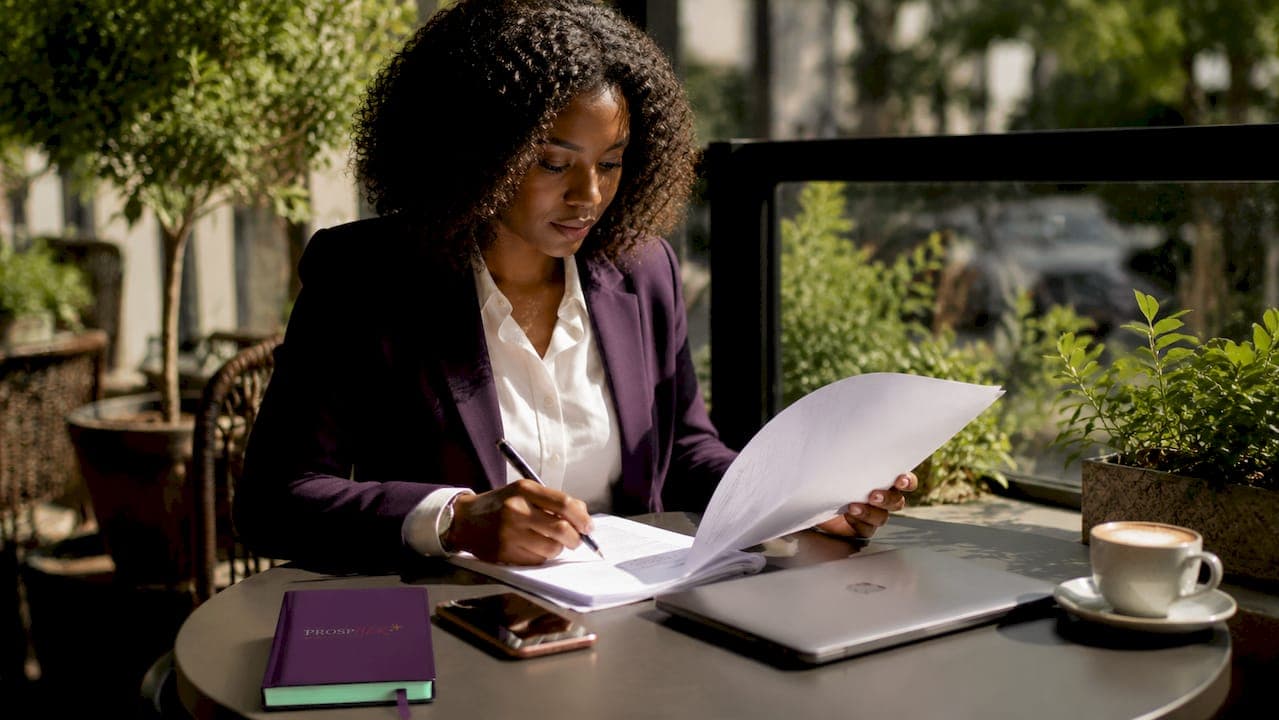 Female entrepreneurs UK: your guide to funding and growth